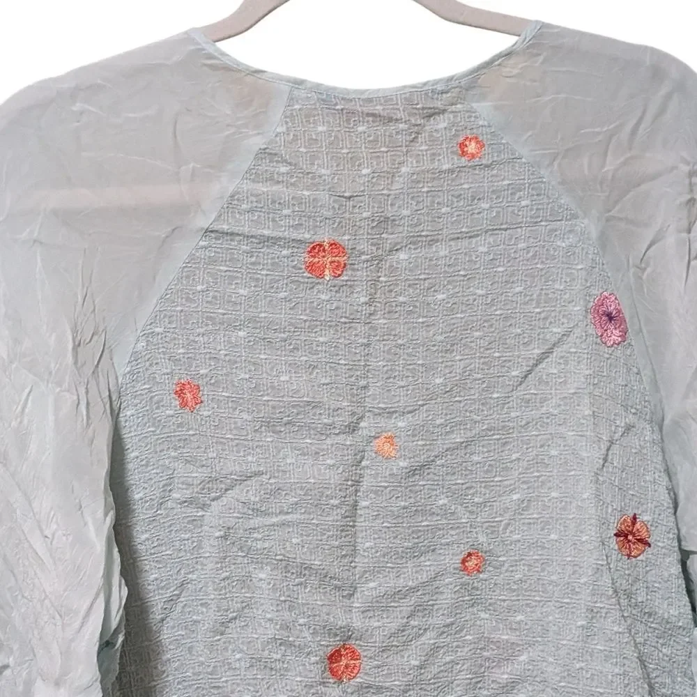 Johnny Was floral embroidered top semi sheer keyhole tie ditzy dainty size XL